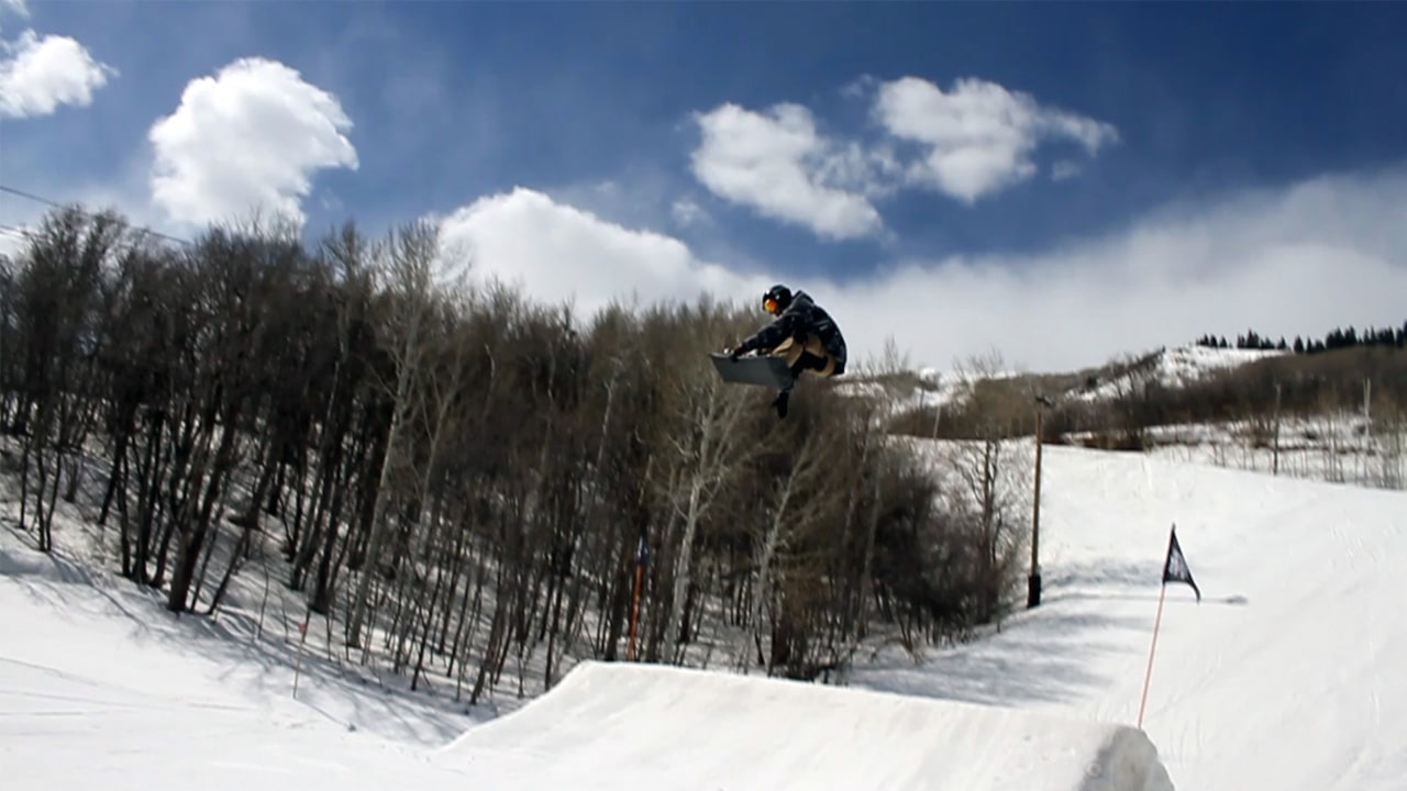 omhelzing Afvoer vingerafdruk How to Frontside 360 on a Snowboard | PUSH | Action Sports Tutorials